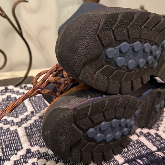 Timberland Mid Lace Up Brown Suede Navy Trim - Picture 9 of 12